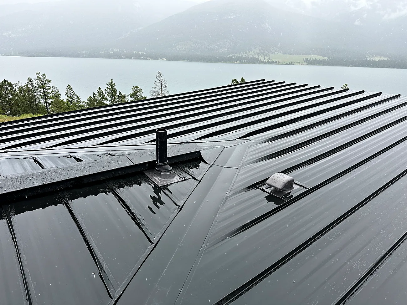 Standing seam steel roof with a roof vent