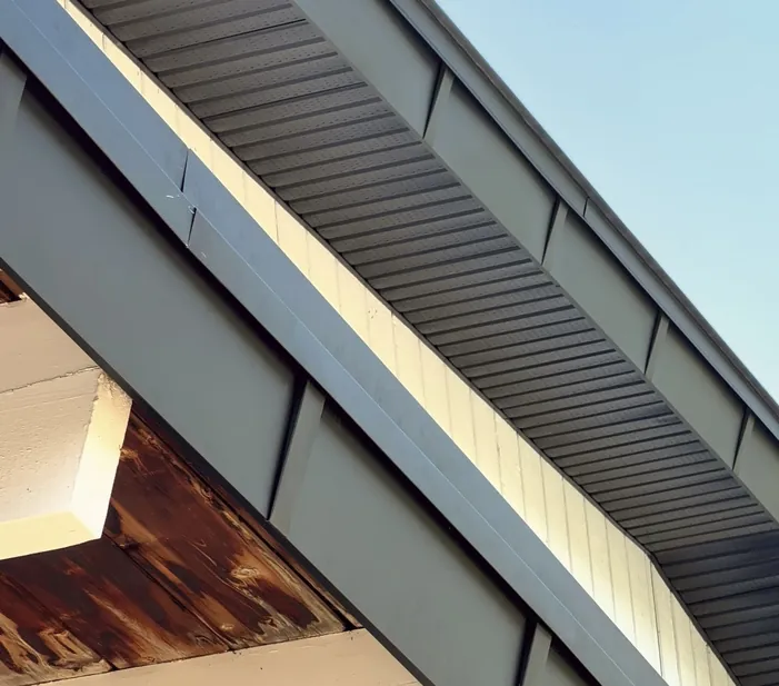 Metal fascia and soffit detail