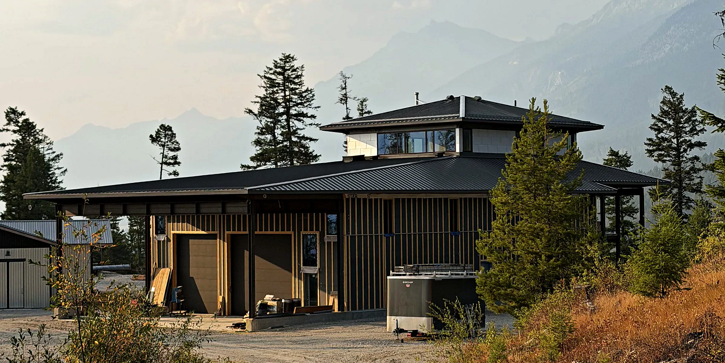 Double-lock standing seam roof on a new home in the mountains