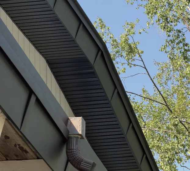 Standing seam eave and gutter detail