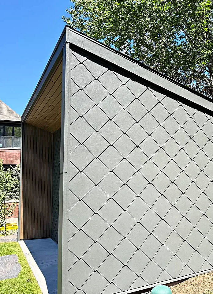 Diamond-pattern zinc cladding