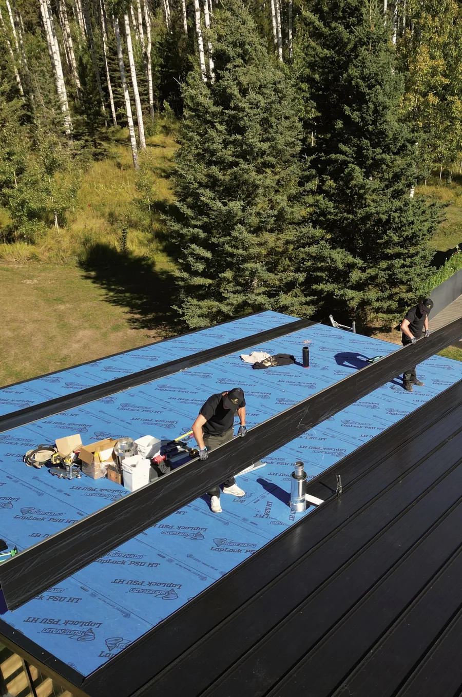 Underlayment going down before the panels