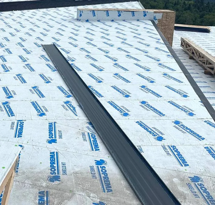 Underlayment and seam line detail