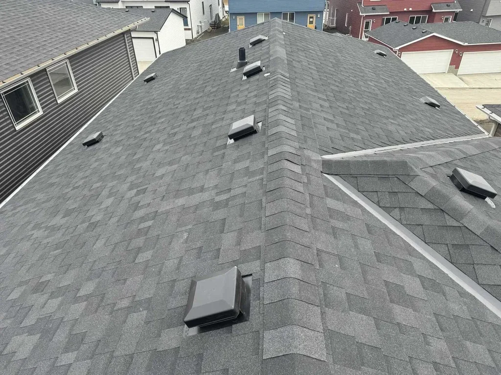 asphalt roofing calgary