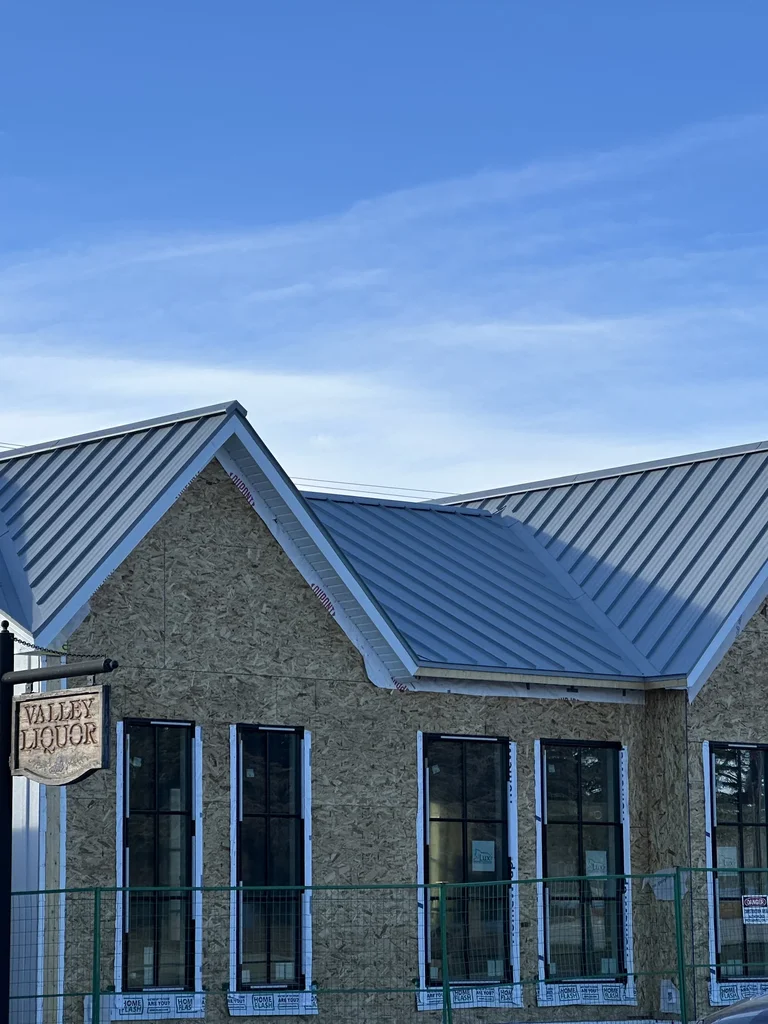 standing seam metal roof contractor
