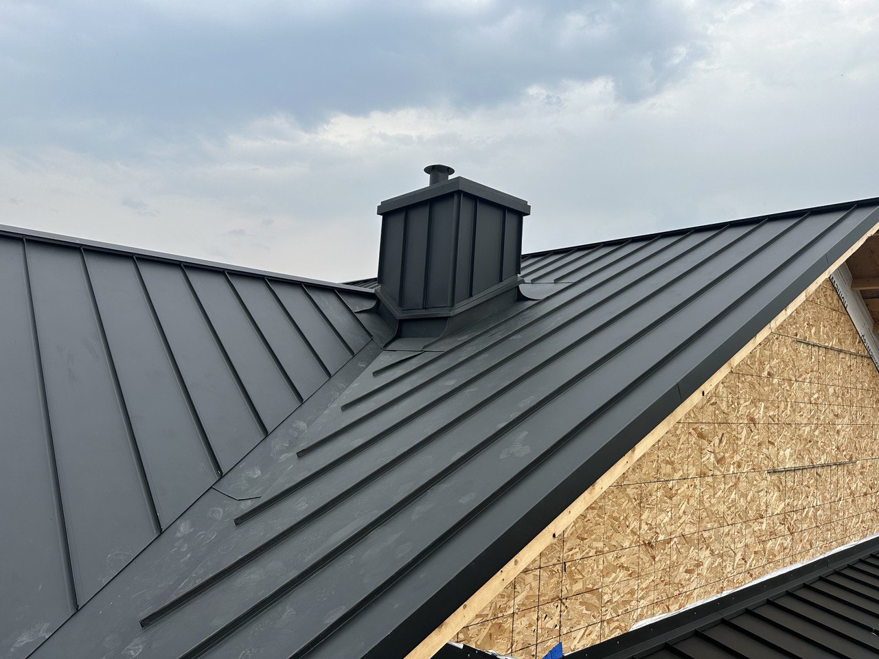 metal flashing installation around chimney